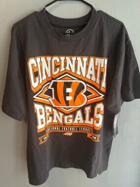 Cincinnati Bengals '47 Brand Large Black T-Shirt (NWT)